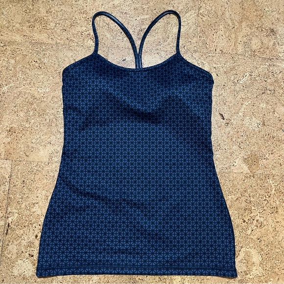 Lululemon Tri Geo Inkwell Black Power Y Luon Racerback Top Sz 6 - Picture 9 of 15